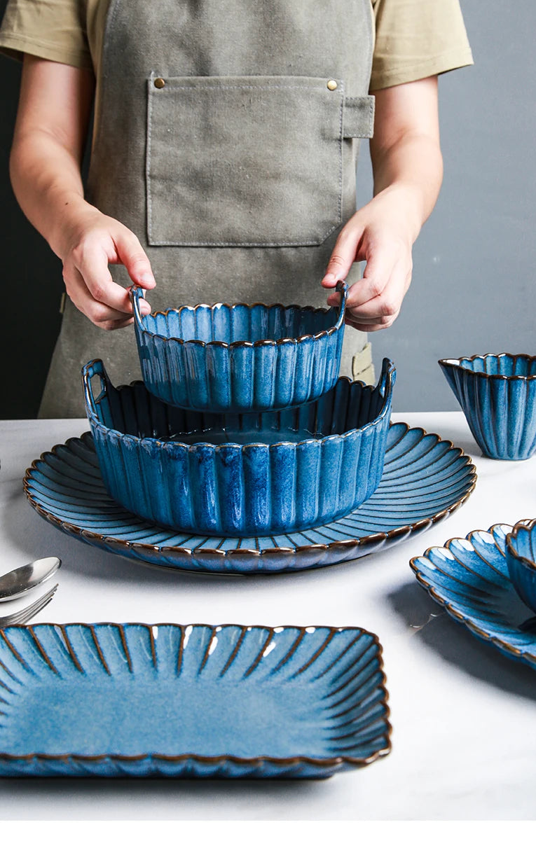 Retro ceramic dinner plate by ๐๐ฎ ๐๐๐ ๐น๐๐๐๐ ๐ป๐๐๐๐ ๐๐