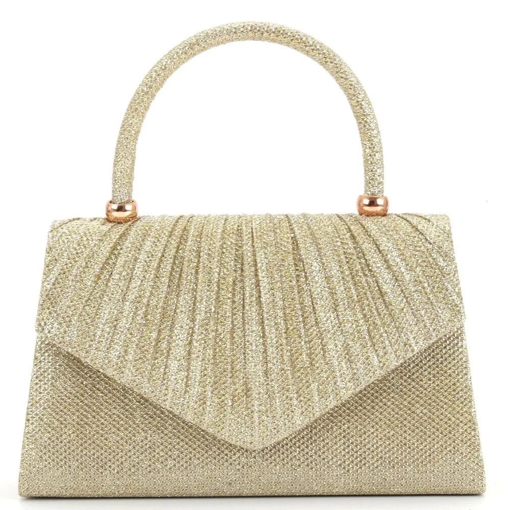 Large capacity crossbody bag by ๐๐ ๐๐๐ ๐น๐๐๐๐ ๐ป๐๐๐๐ ๐๏ฟฝ