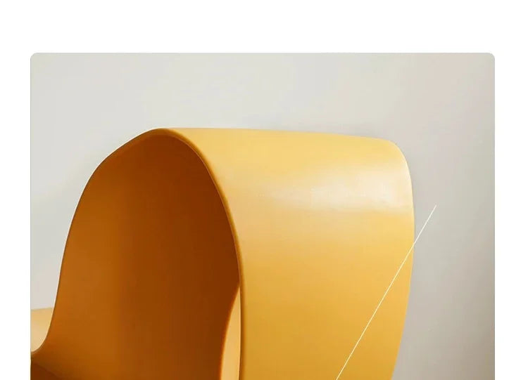 Modern MC THE BLACK DIAMOND rocking lounge chair made of durable polyethylene, featuring a sleek, ergonomic design for relaxed seating.