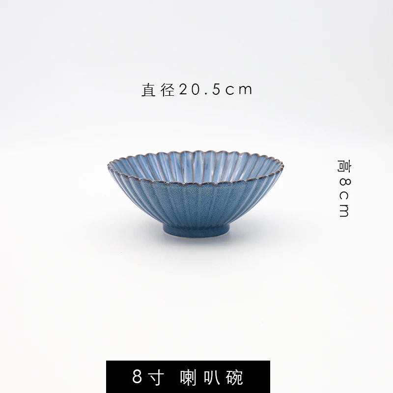 Retro ceramic dinner plate by ๐๐ฎ ๐๐๐ ๐น๐๐๐๐ ๐ป๐๐๐๐ ๐๐