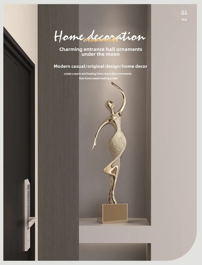 Electroplating abstract figure sculpture by 𝕄𝕔 𝕋𝕙𝕖 𝔹𝕝𝕒𝕔𝕜 𝔻𝕚𝕒𝕞𝕠𝕟