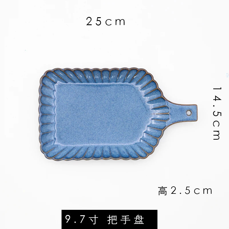 Retro ceramic dinner plate by ๐๐ฎ ๐๐๐ ๐น๐๐๐๐ ๐ป๐๐๐๐ ๐๐