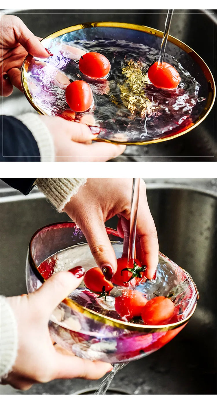 Thick rainbow glass dinner plate with gold inlay, designed by ๐๐ ๐๐๐ ๐น๐๐๐๐ ๐ป๐๐๐๏ฟฝ