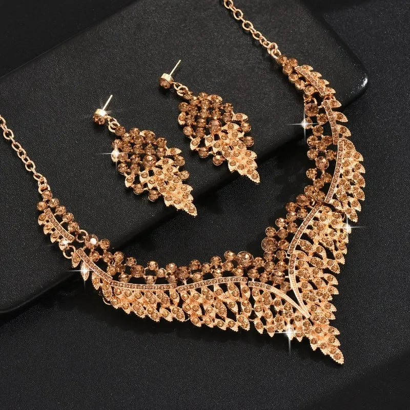 Three-piece women's starry sky conical leaf necklace set by 𝕸𝖔𝖍𝖆𝖒𝖒𝖆𝖉 ♛ 𝕮𝖔𝖑𝖑𝖊𝖈�