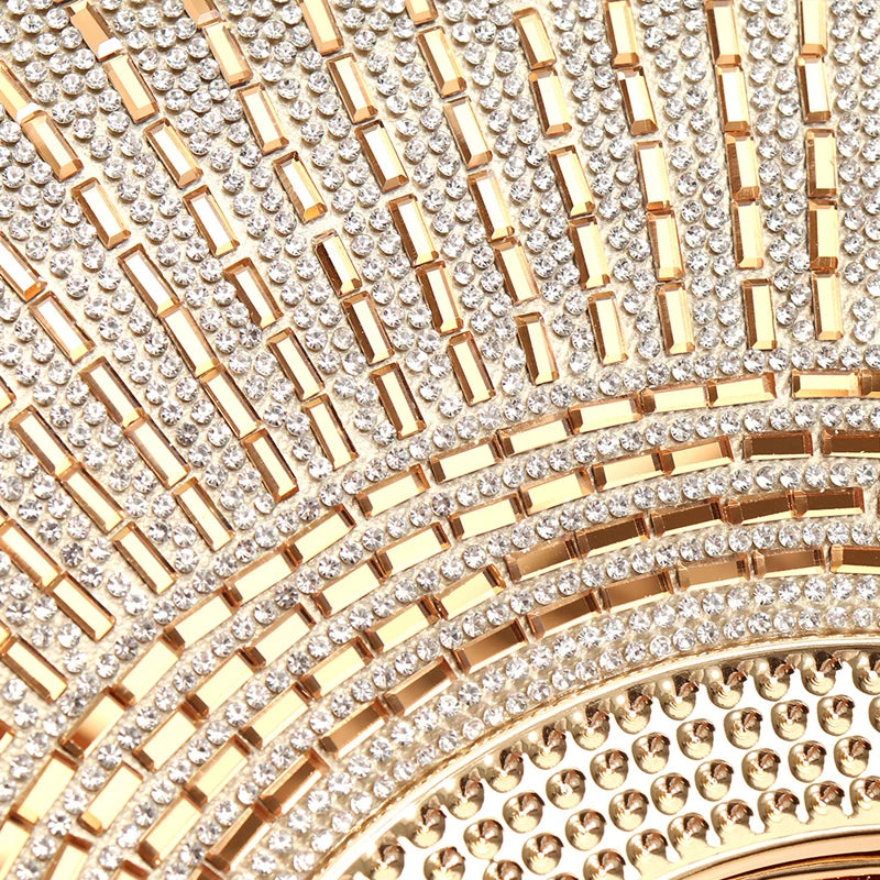 Elegant women's evening clutch bag with sparkling rhinestones and chain, featuring a diamond design for wedding and party events.