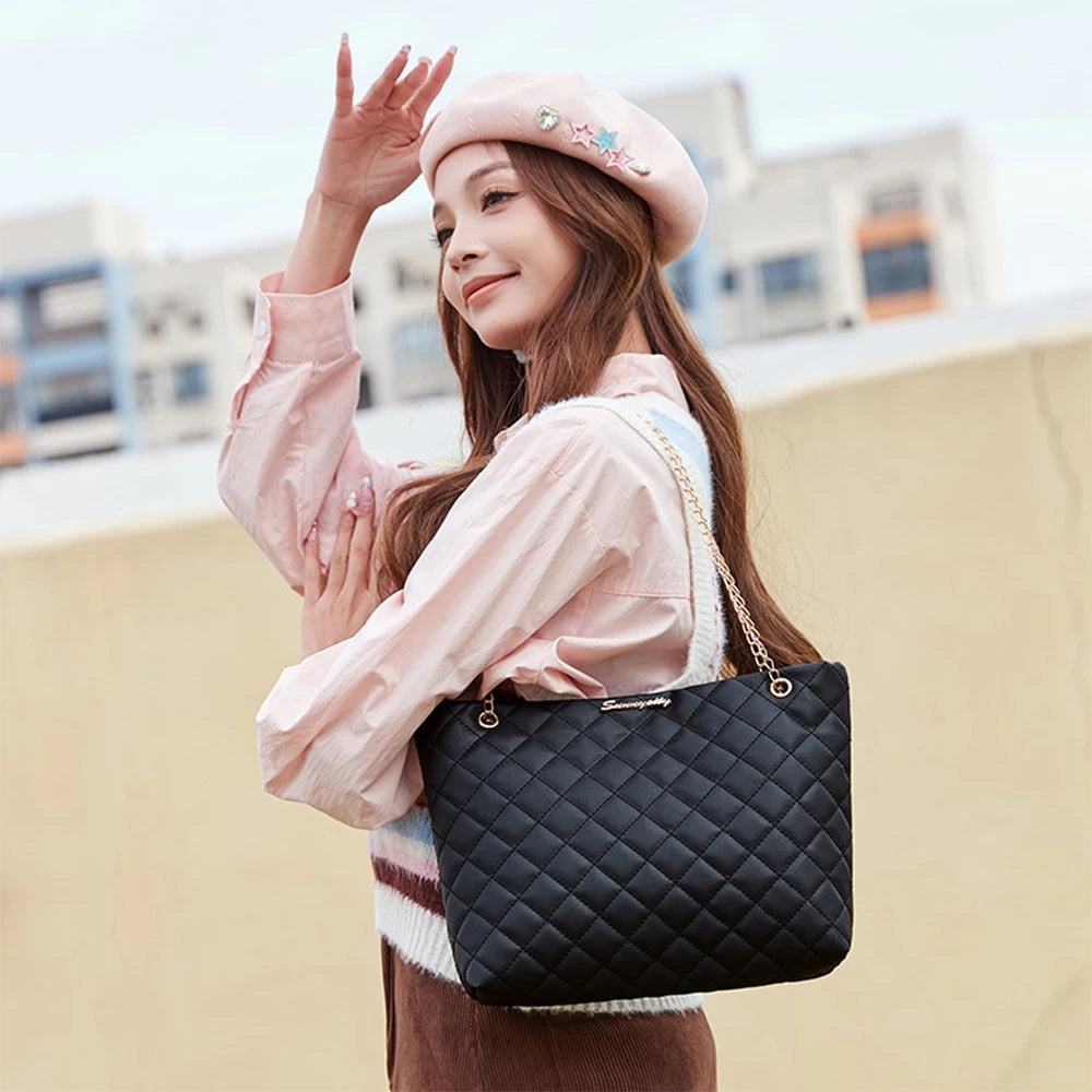 Women's shoulder bag in PU material with a casual crossbody style, from ๐๐ ๐๐๐ ๐น๐๐๐๐ ๐ป๐๐๐