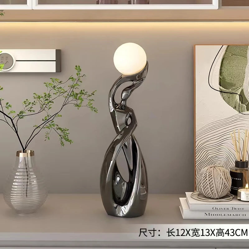 Large abstract luminous sculpture by 𝕄𝕔 𝕋𝕙𝕖 𝔹𝕝𝕒𝕔𝕜 𝔻𝕚𝕒𝕞𝕠𝕟𝕕