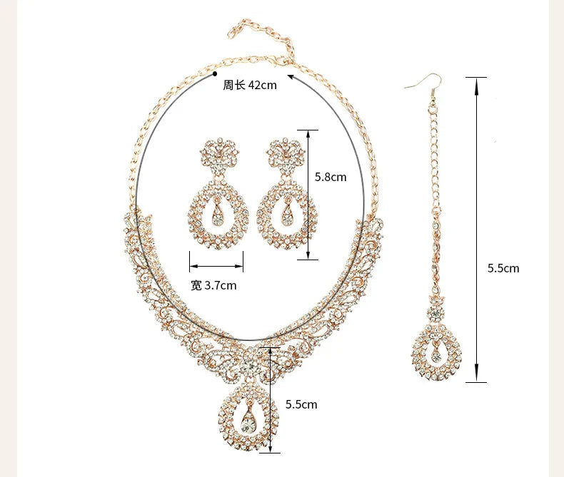 Vintage necklace set with black diamond accents from 𝕄𝕔 𝕋𝕙𝕖 𝔹𝕝𝕒𝕔𝕜 𝔻𝕚𝕒𝕞𝕠𝕟