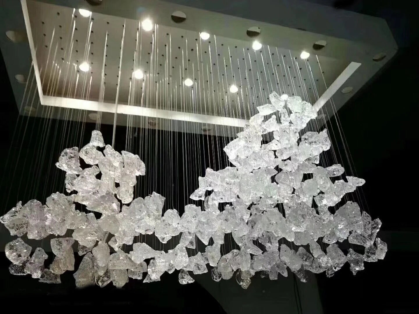 Creative Crystal Stone Pendant Hotel Sales Office Conference Room Sand Table Post-modern Lobby Art Personality Pendant Pendant