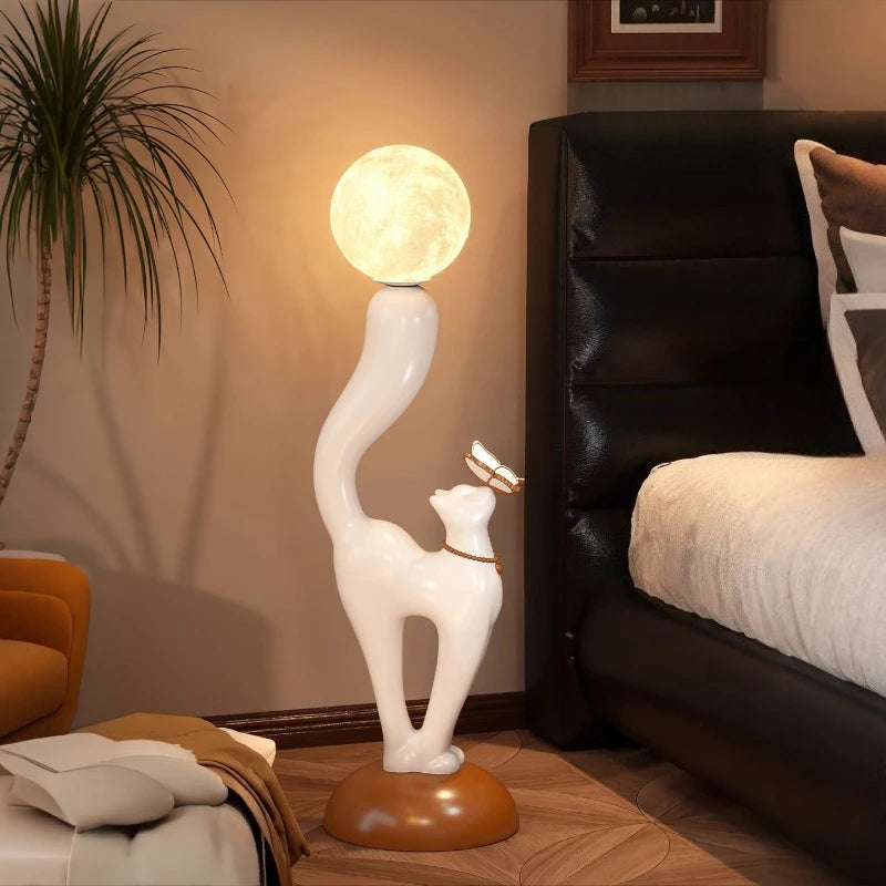 Creative Cat Statue Floor Decoration Nordic Retro Home Soft Decor Living Room Sofa Bedroom Bedside Atmosphere Luminous Ornament - 𝕄𝕮 𝕋𝕙𝕖 𝔹𝕝𝕒𝕔𝕜 𝔻𝕚𝕒𝕞𝕠𝕟𝕕