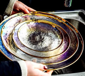 4 assiettes de toutes tailles