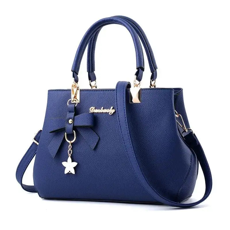 Women messenger bag by 𝕄𝕔 𝕋𝕙𝕖 𝔹𝕝𝕒𝕔𝕜 𝔻𝕚𝕒𝕞𝕠𝕟𝕕�