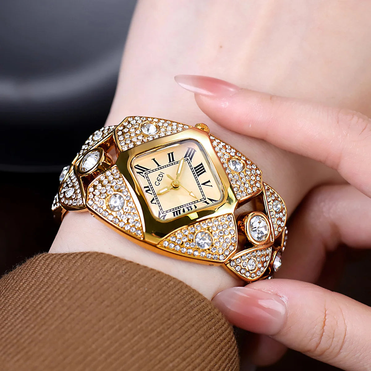 2025 New Women Watch Light Luxury Brand Diamond Inlaid Bracelet Watches Waterproof Ladies Fashion Quartz Clock Wristwatch Gift - https://mohammadcollection.com