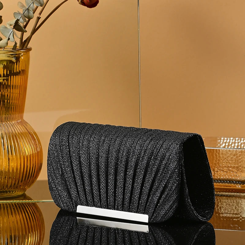 Silver wedding clutch bag by 𝕄𝕔 𝕋𝕙𝕖 𝔹𝕝𝕒𝕔𝕜 𝔻𝕚𝕒𝕞𝕠𝕟𝕕