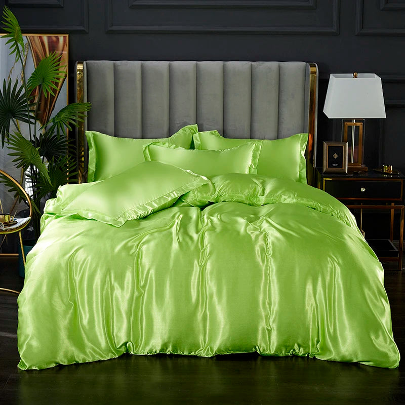Three-piece silky satin duvet cover set from 𝕄𝕔 𝕋𝕙𝕖 𝔹𝕝𝕒𝕔𝕜 𝔻𝕚𝕒𝕞𝕠𝕟