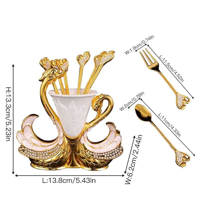 Swan-shaped fruit fork and spoon set from 𝕄𝕔 𝕋𝕙𝕖 𝔹𝕝𝕒𝕔𝕜 𝔻𝕚𝕒𝕞𝕠�