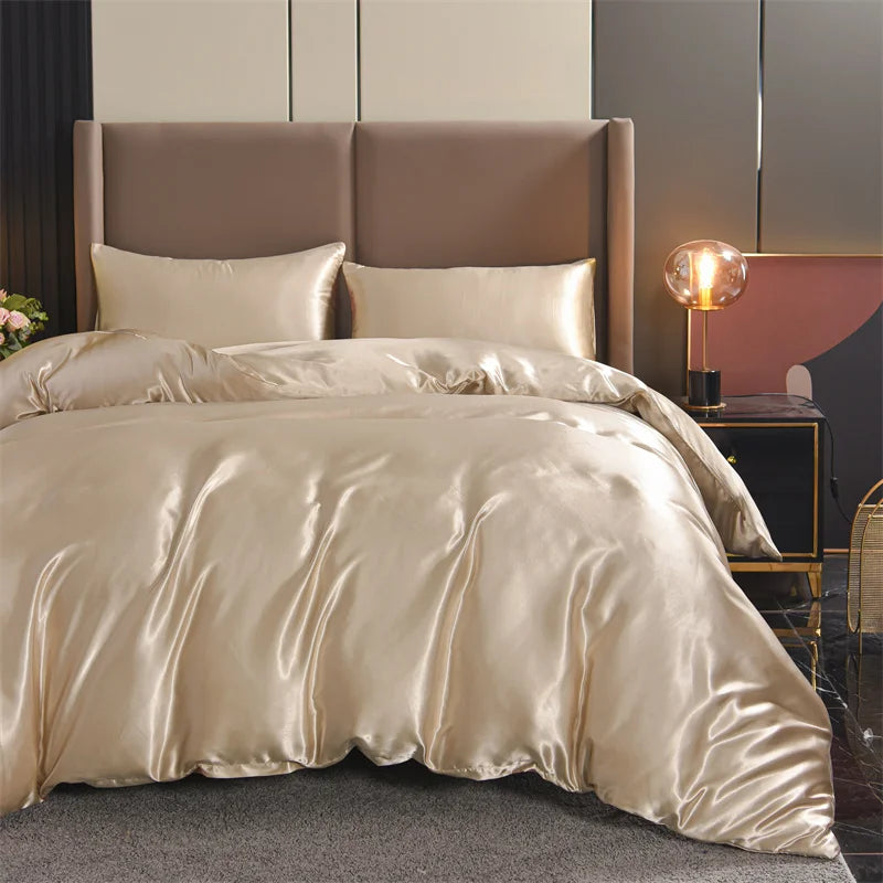 Three-piece satin duvet cover set from 𝕄𝕔 𝕋𝕙𝕖 𝔹𝕝𝕒𝕔𝕜 𝔻𝕚𝕒𝕞𝕠𝕟�