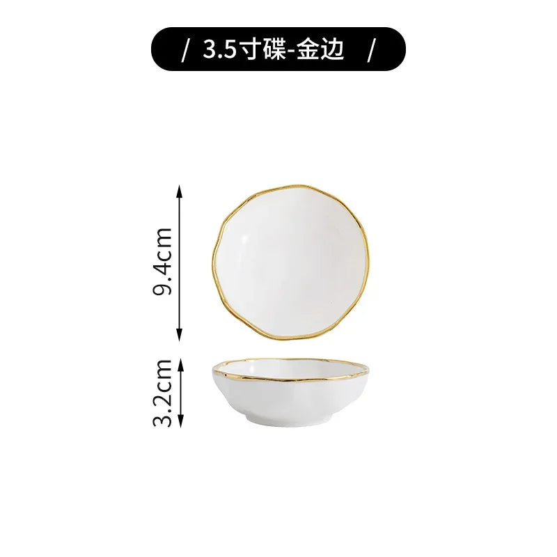 Nordic ceramic noodle and steak plates from 𝕄𝕮 𝕋𝕙𝕖 𝔹𝕝𝕒𝕔𝕜 𝔻𝕚𝕒𝕞𝕠𝕟