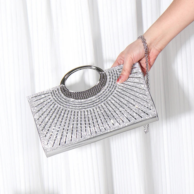 Elegant women's evening clutch bag with sparkling rhinestones and a chain, ideal for weddings and parties, by 𝕄𝕔 𝕋𝕙𝕖 𝔹𝕝𝕒𝕔𝕜 𝔻𝕚