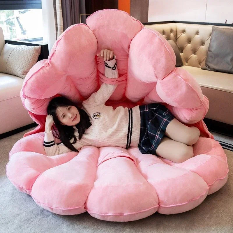 Large Clamshell Plush Cushion Giant Shuck Plush Pillow Seashell Sofa Decorative Stuffed Pillow Sleeping Backrest Floor Cushion