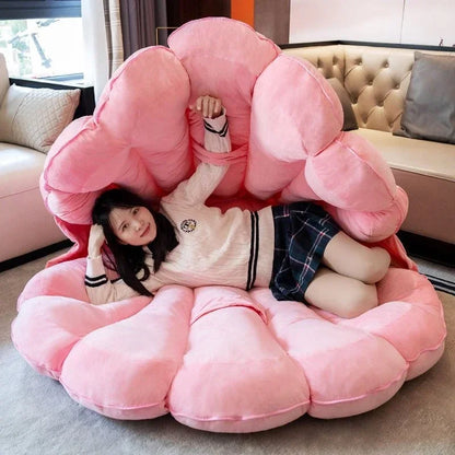 Large Clamshell Plush Cushion Giant Shuck Plush Pillow Seashell Sofa Decorative Stuffed Pillow Sleeping Backrest Floor Cushion