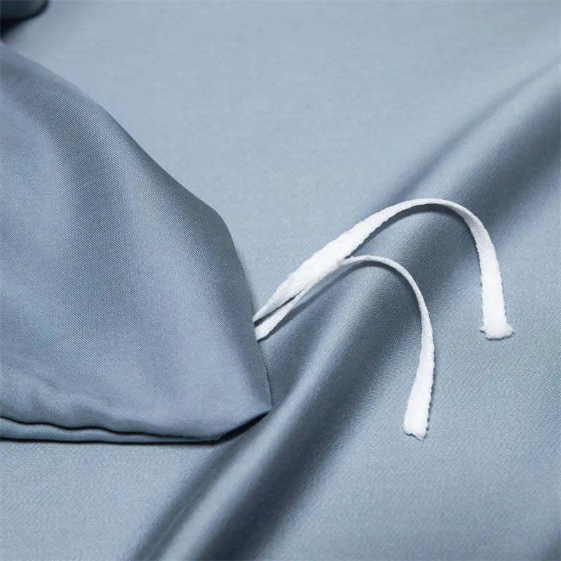 Luxury Mulberry Silk duvet cover by 𝕄𝕔 𝕋𝕙𝕖 𝔹𝕝𝕒𝕔𝕜 𝔻𝕚𝕒𝕞𝕠𝕟�