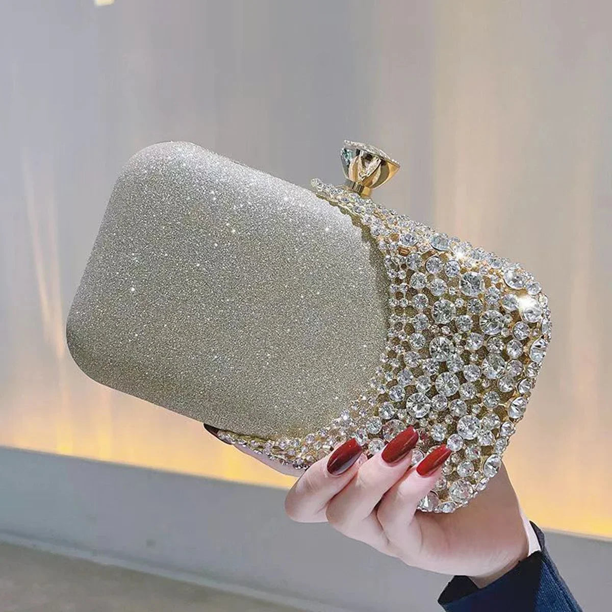 Hollow out fashion women's evening hand bag by 𝕄𝕔 𝕋𝕙𝕖 𝔹𝕝𝕒𝕔𝕜 𝔻𝕚𝕒𝕞𝕠�