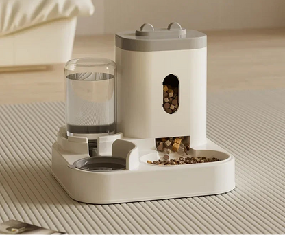 Automatic pet feeder and water fountain by MC THE BLACK DIAMOND, large capacity food dispenser for dogs and cats.