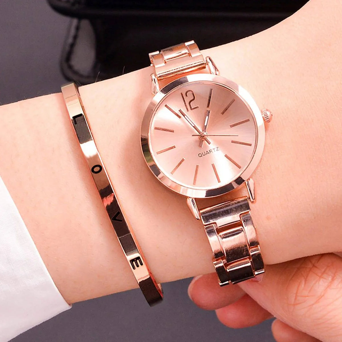 Two luxury women's watches with simple dials and hollow straps from 𝕄𝕔 𝕋𝕙𝕖 𝔹𝕝𝕒𝕔𝕜 𝔻𝕚𝕒𝕞�