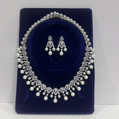 Fashion round Choker Heart Shape Design Pearl Necklace for Women Wedding Bridal 